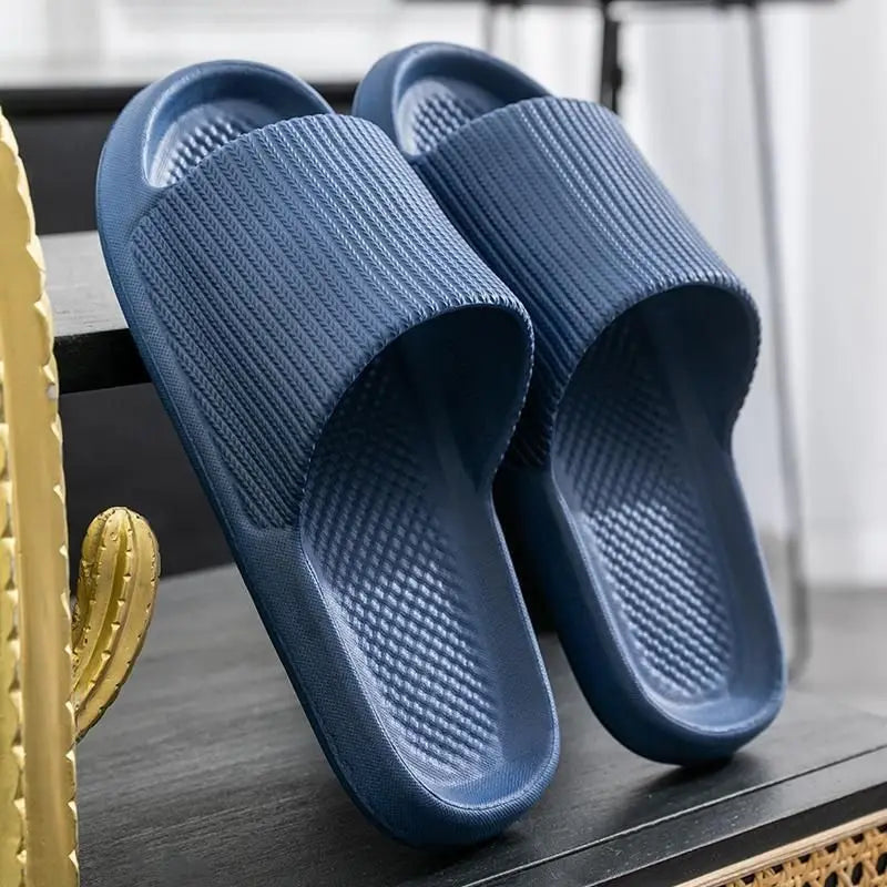 The Aspen – Luxor Men™ Pillow Slide - Buy 1 Get a Free Lounge Sock