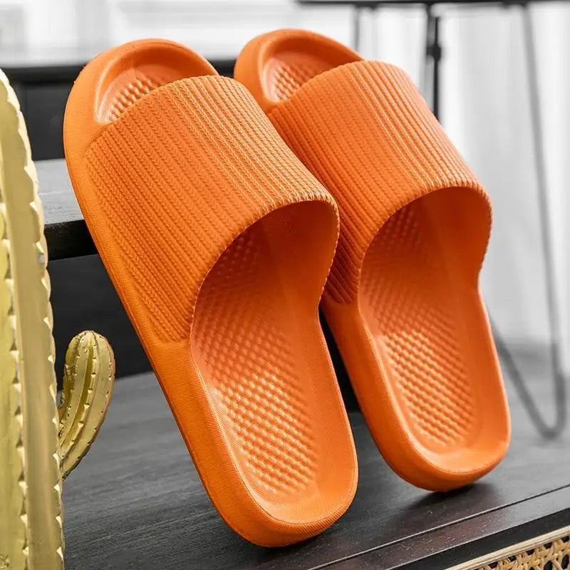 The Aspen – Luxor Men™ Pillow Slide - Buy 1 Get a Free Lounge Sock