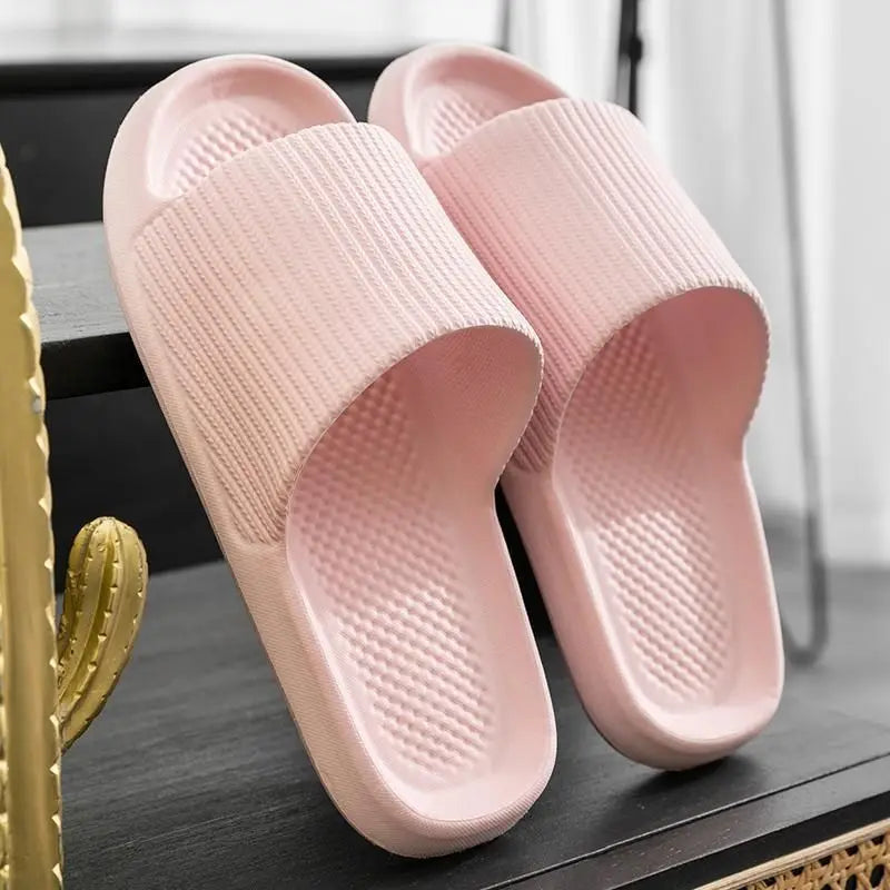 The Aspen – Luxor Men™ Pillow Slide - Buy 1 Get a Free Lounge Sock